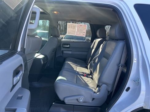 Used 2015 Toyota Sequoia Limited image 14