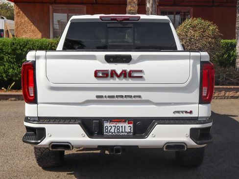 Used 2021 GMC Sierra 1500 AT4 w/ AT4 Premium Package image 8