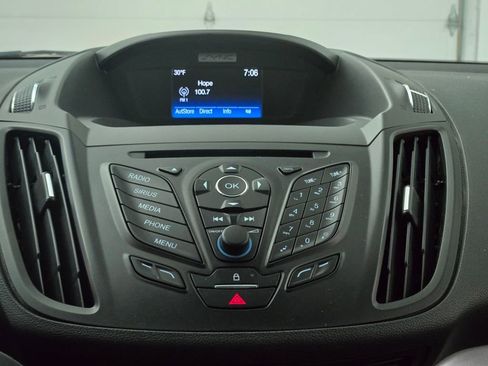 Used 2016 Ford Escape SE w/ SE Chrome Package image 21