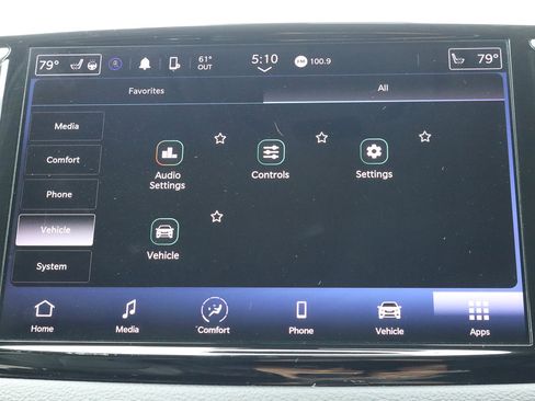 Used 2022 Chrysler Pacifica Touring-L image 26