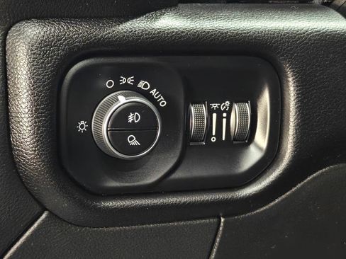 Used 2024 RAM 2500 Laramie AWD/4WD image 52