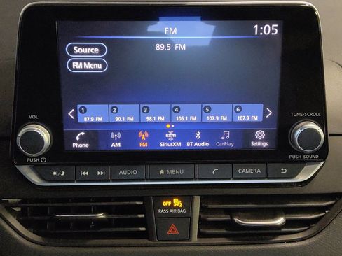 Used 2022 Nissan Altima 2.5 SV image 25