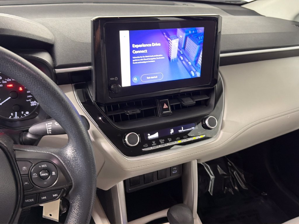 Used 2023 Toyota Corolla Cross L FWD image 21
