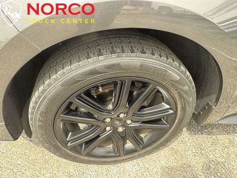 Used 2020 Ford Edge ST-Line FWD image 12