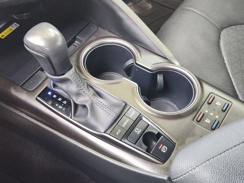 Used 2024 Toyota Camry XSE w/ Navigation Package FWD image 20