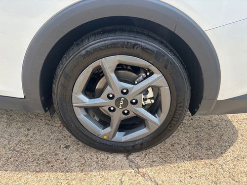 Used 2025 Kia K4 FWD image 29