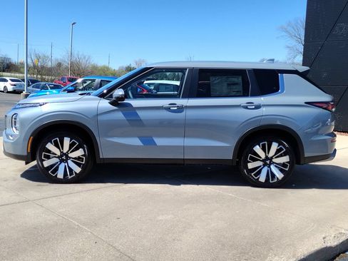 New 2026 Mitsubishi Outlander SE AWD/4WD image 20