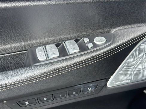 Used 2020 BMW 745e xDrive AWD/4WD image 22