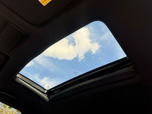 Used 2024 Honda Passport EX-L image 7