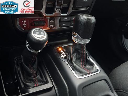 Certified 2022 Jeep Wrangler Unlimited Rubicon w/ Xtreme Recon 35" Tire Package image 34