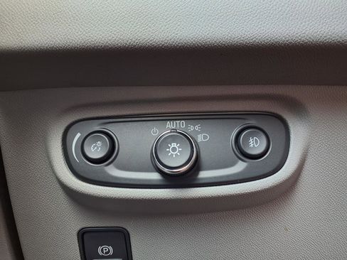Used 2023 GMC Terrain SLT FWD image 19