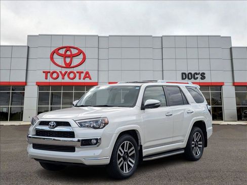 Used 2017 Toyota 4Runner Limited image 1