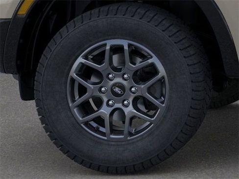 New 2025 Ford Ranger XLT w/ FX4 Off-Road Package image 19