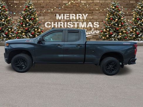 Used 2019 Chevrolet Silverado 1500 Custom Trail Boss w/ Custom Convenience Package image 2