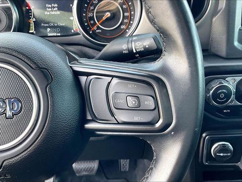 Used 2022 Jeep Wrangler Unlimited Sport image 14