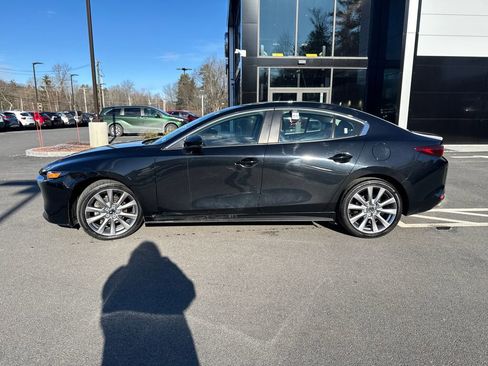 Used 2022 MAZDA MAZDA3 s image 2