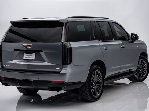 Used 2025 Cadillac Escalade Sport Platinum image 12