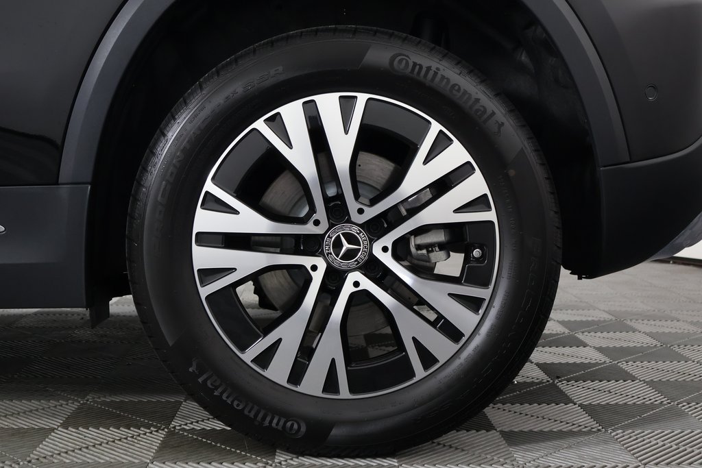 Certified 2025 Mercedes-Benz GLA 250 image 16