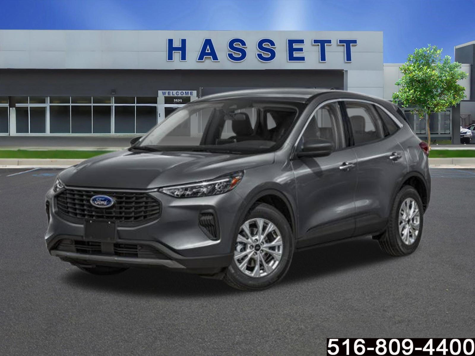 Used 2023 Ford Escape Active w/ Tech Pack #1 AWD/4WD image 1