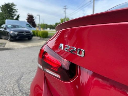 Certified 2021 Mercedes-Benz A 220 4MATIC image 10