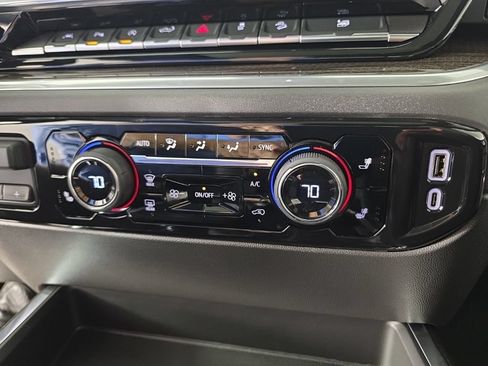 New 2026 Chevrolet Silverado 1500 RST w/ RST All Star Premium Package AWD/4WD image 21