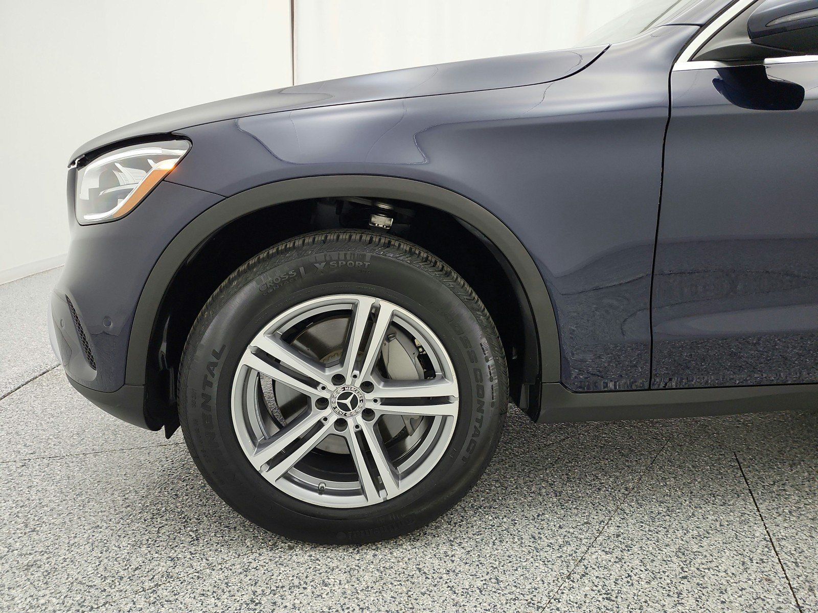 Certified 2022 Mercedes-Benz GLC 300 4MATIC w/ Premium Package Lite image 17