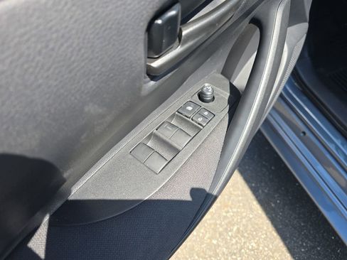 Used 2026 Toyota Corolla LE FWD image 28