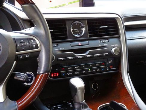 Used 2019 Lexus RX 450h AWD w/ Navigation Package image 14