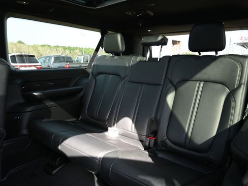 New 2026 Jeep Grand Wagoneer L Limited image 25