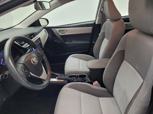 Used 2018 Toyota Corolla LE image 17