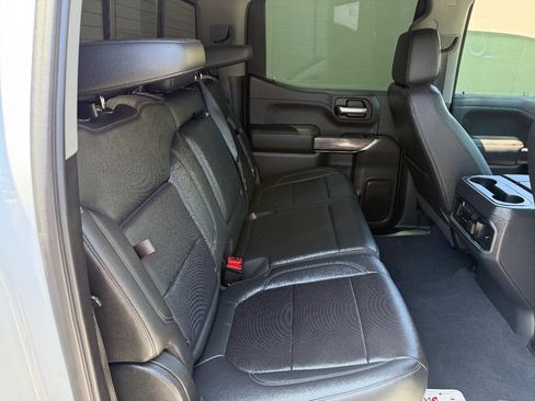 Used 2019 Chevrolet Silverado 1500 LTZ w/ LTZ Premium Package AWD/4WD image 20