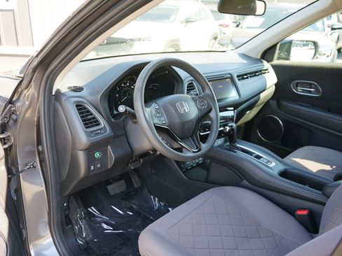 Used 2016 Honda HR-V EX image 14