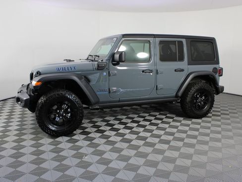 Used 2025 Jeep Wrangler Unlimited Sport S 4xe AWD/4WD image 2