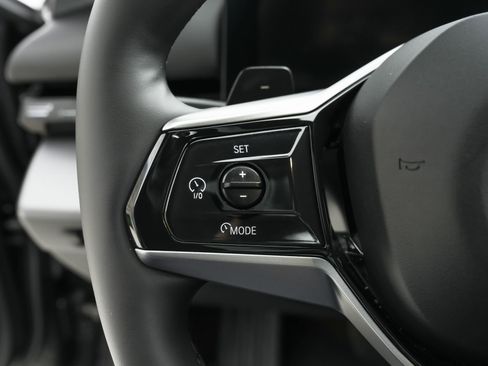 Used 2024 BMW 530i w/ M Sport Package image 19