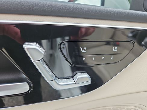 Used 2024 Mercedes-Benz C 300 Sedan image 20