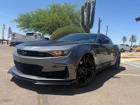 Used 2022 Chevrolet Camaro SS image 1