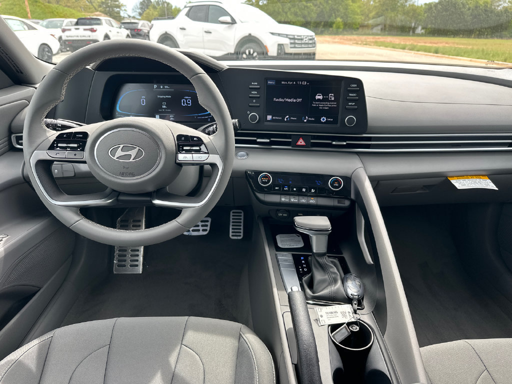 Certified 2026 Hyundai Elantra Sport FWD image 22