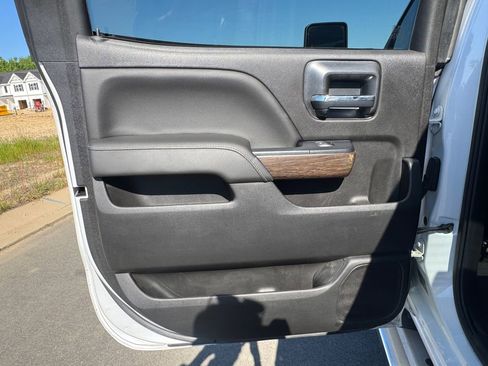 Used 2019 GMC Sierra 2500 Denali w/ Duramax Plus Package image 14