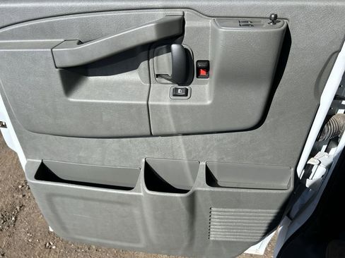 New 2025 GMC Savana 2500 w/ Driver Convenience Package image 21