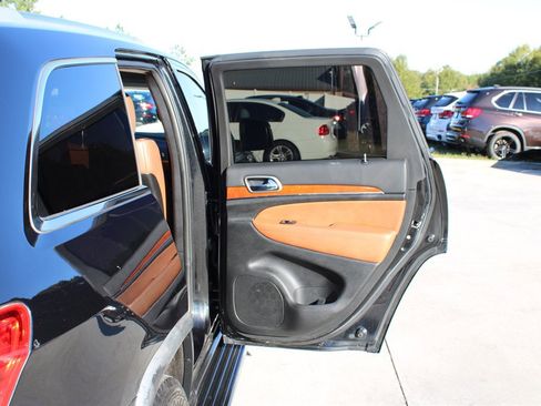 Used 2012 Jeep Grand Cherokee Overland image 34