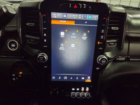 Used 2022 RAM 2500 Limited image 59