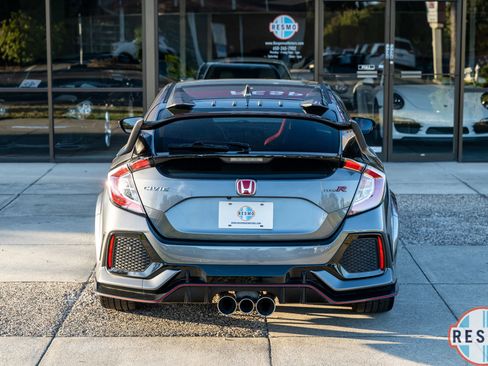 Used 2019 Honda Civic Type R image 5
