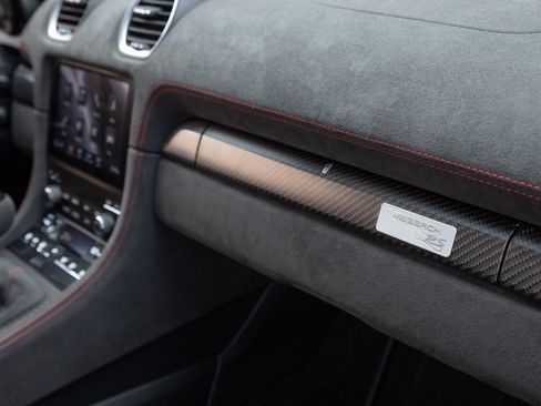 Certified 2025 Porsche 718 Boxster Spyder RS image 29