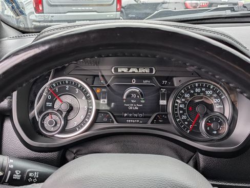 Used 2020 RAM 1500 Laramie w/ Sport Appearance Package AWD/4WD image 38