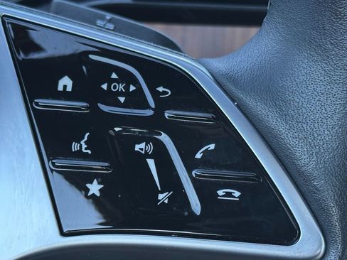 Used 2023 Mercedes-Benz C 300 4MATIC Sedan image 20