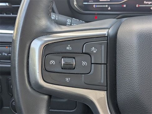 Used 2023 Chevrolet Suburban LT image 26