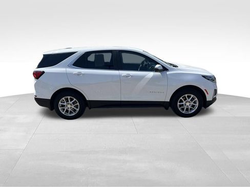 Used 2023 Chevrolet Equinox LT w/ LPO, Floor Liner Package AWD/4WD image 8