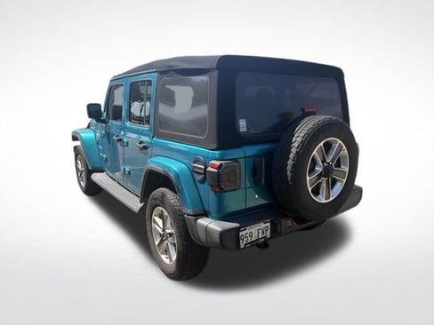 Used 2020 Jeep Wrangler Unlimited Sahara AWD/4WD image 8