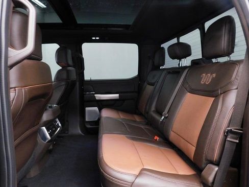 Used 2025 Ford F250 King Ranch w/ FX4 Off-Road Package image 25