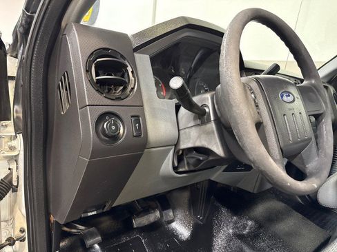 Used 2011 Ford F350 XL w/ XL Value Pkg image 21